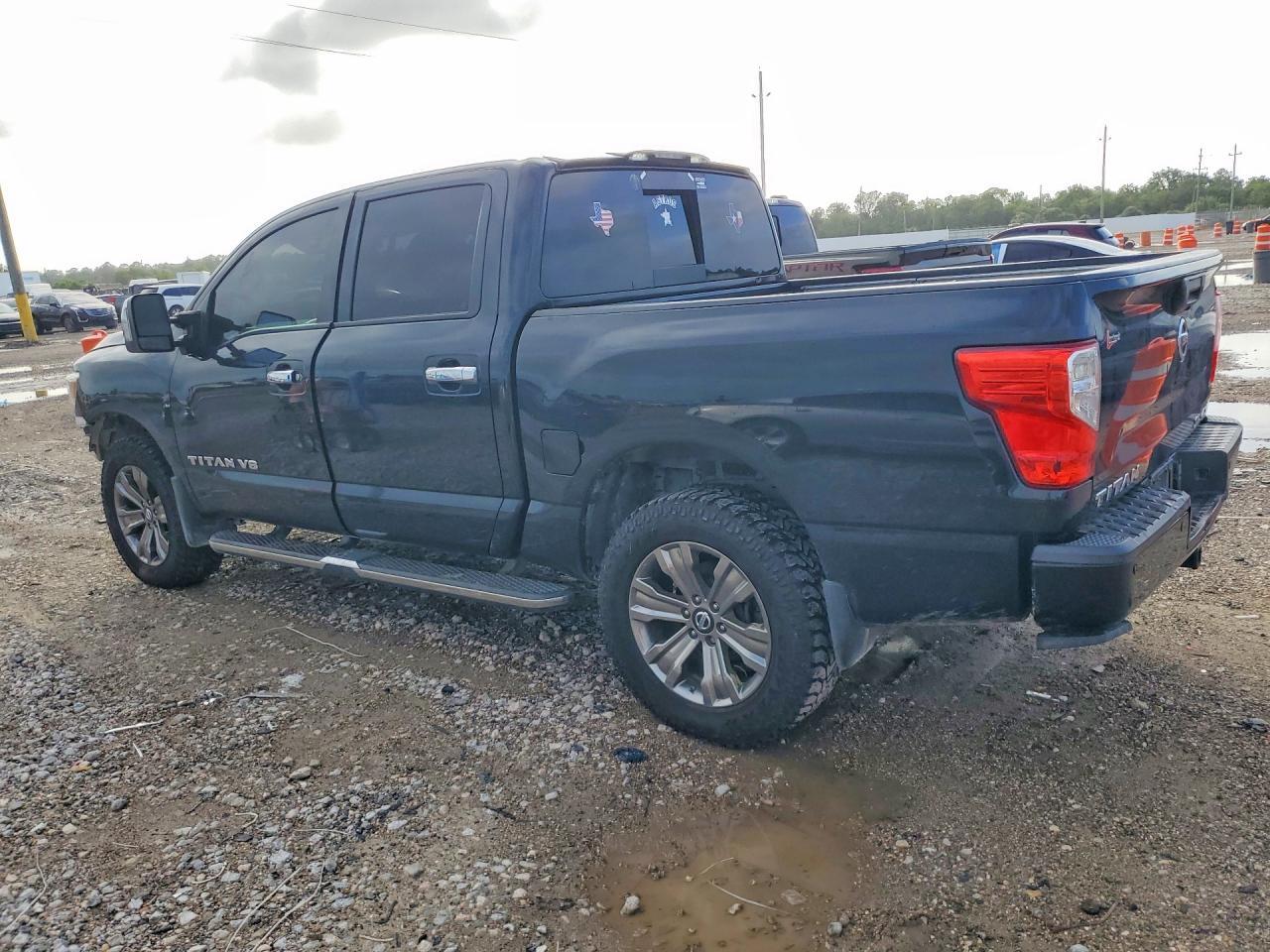 2019 Nissan Titan SL