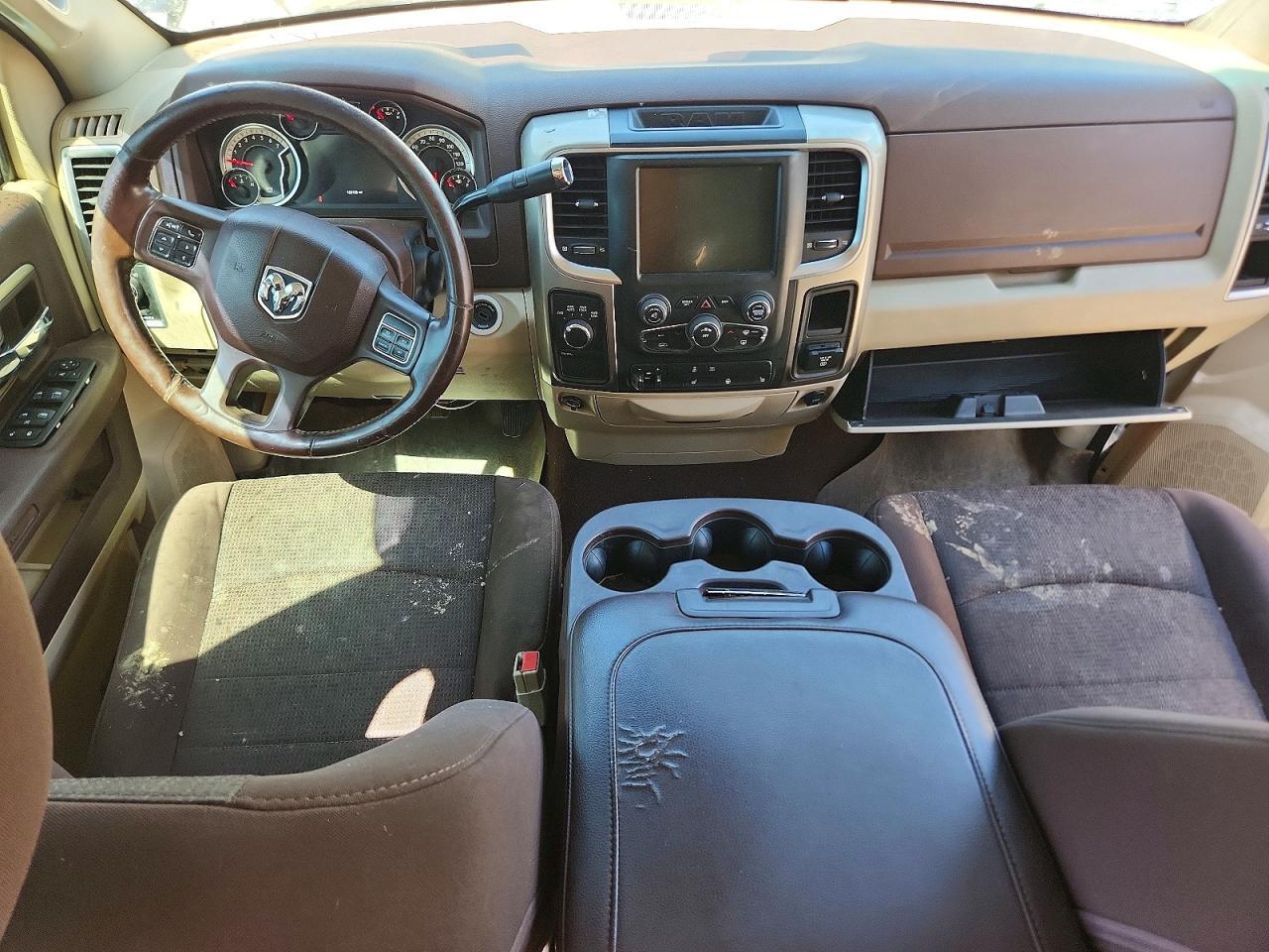 2013 Dodge RAM 1500 SLT