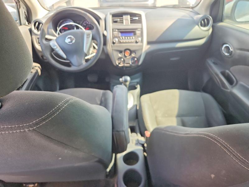2016 Nissan Versa 1.6 sv