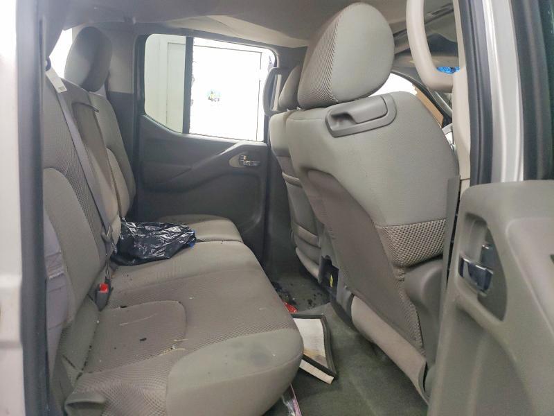 2005 Nissan Frontier SE