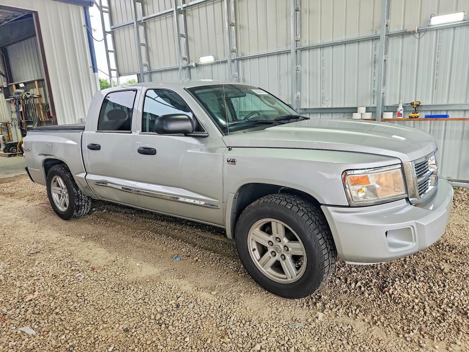 2011 Dodge Dakota Laramie