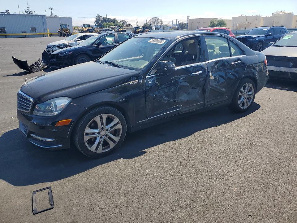 2014 Mercedes-Benz C 250