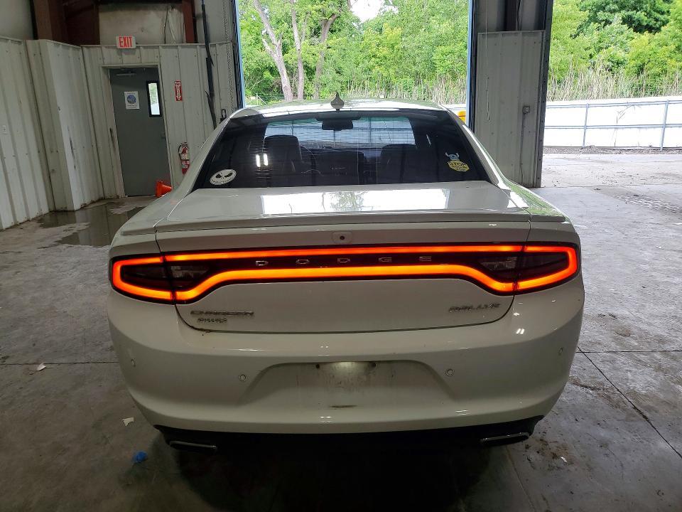 2016 Dodge Charger sxt