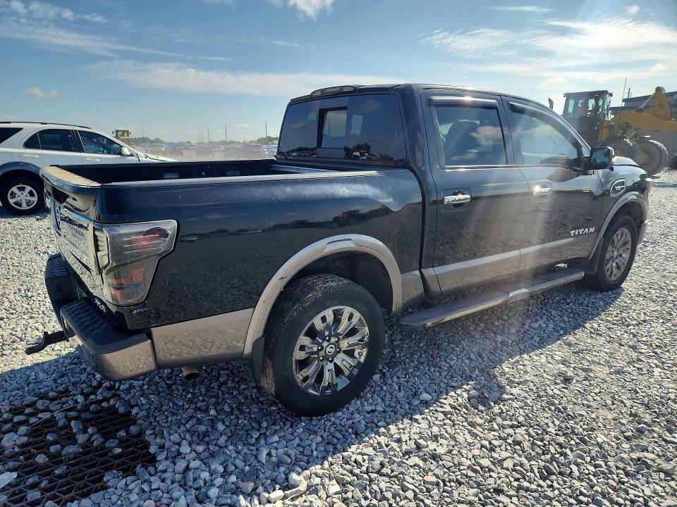 2017 Nissan Titan Platinum Reserve