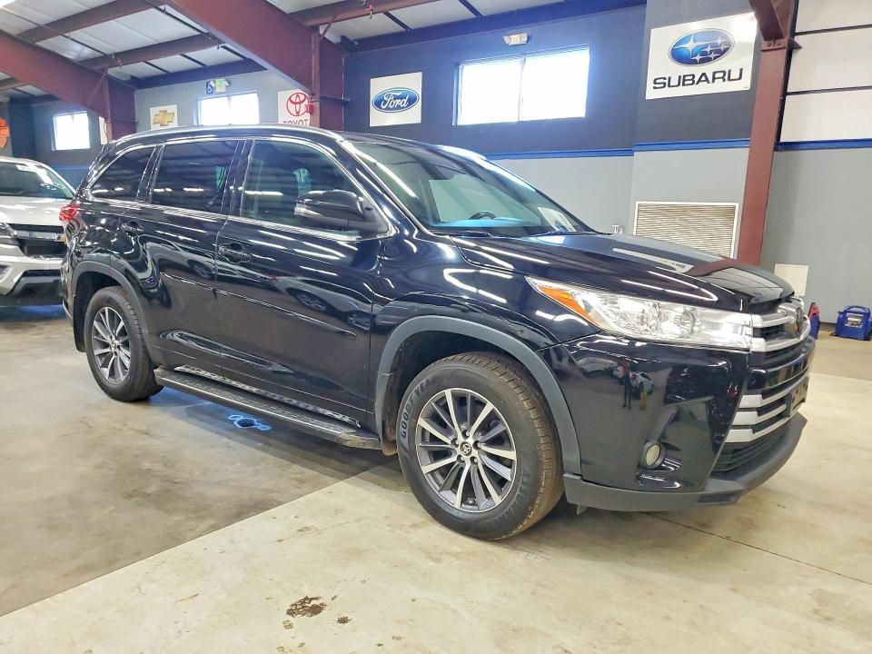 2017 Toyota Highlander xle