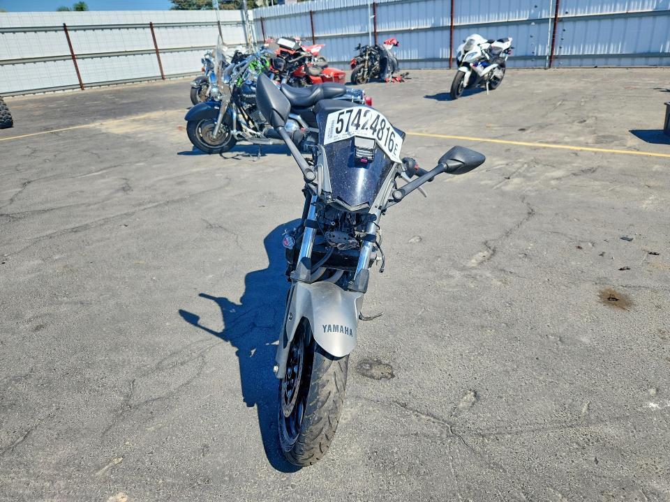 2016 Yamaha YZFR3