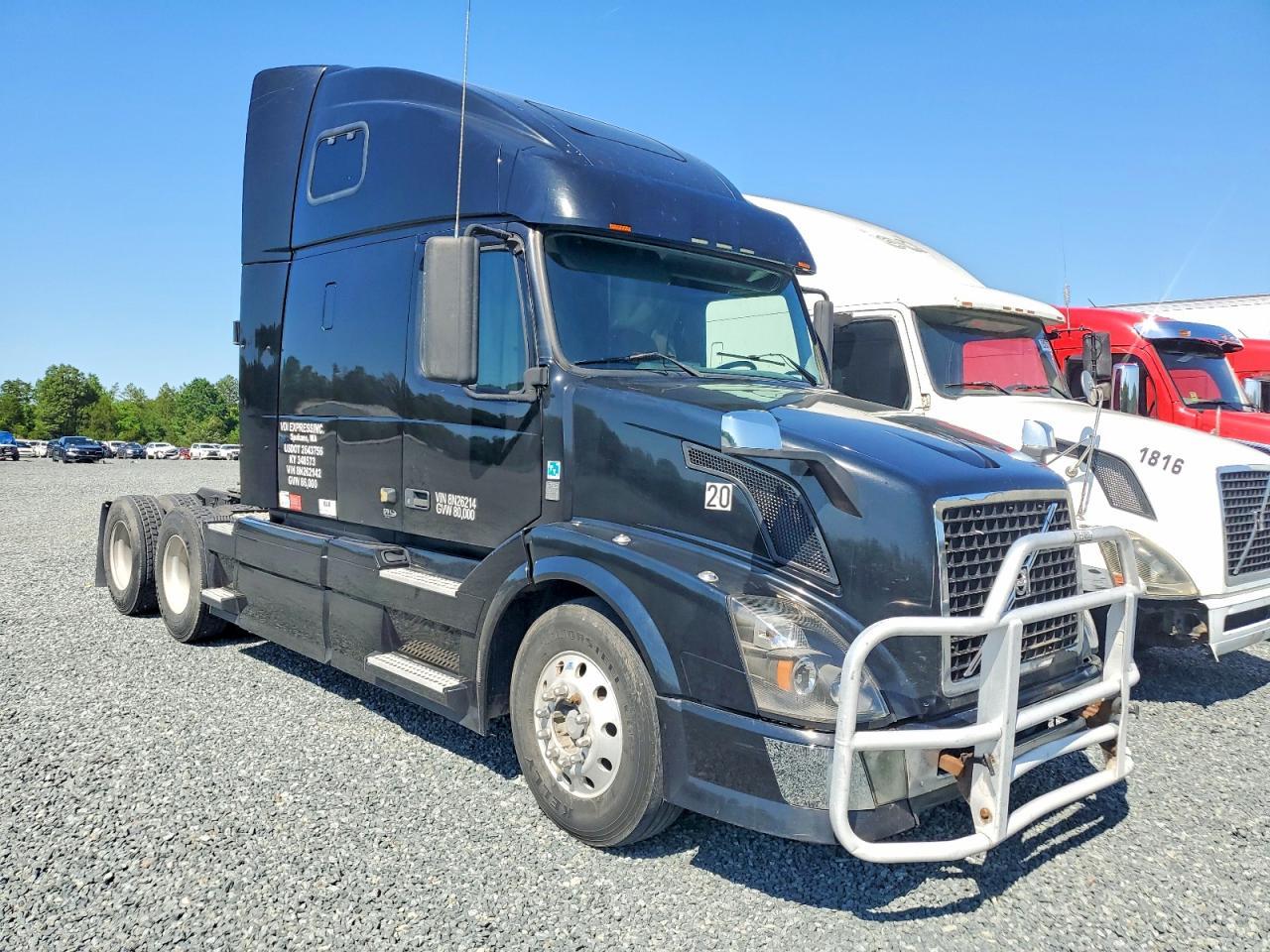 2008 Volvo VN VNL