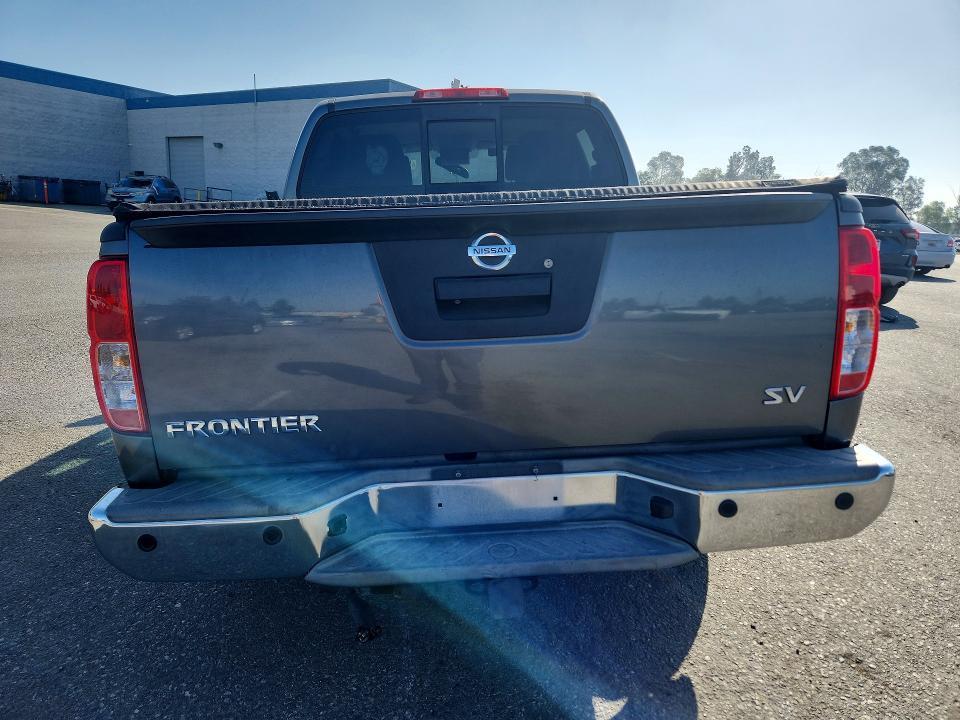 2016 Nissan Frontier SV