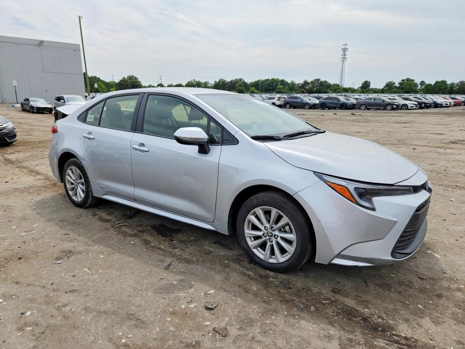 2025 Toyota Corolla Hybrid le