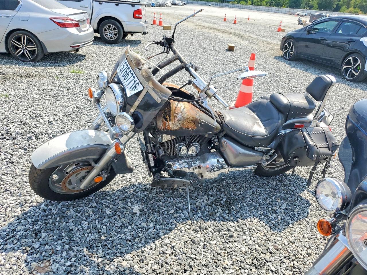 2002 Suzuki VL1500