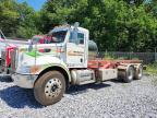2009 Peterbilt 335