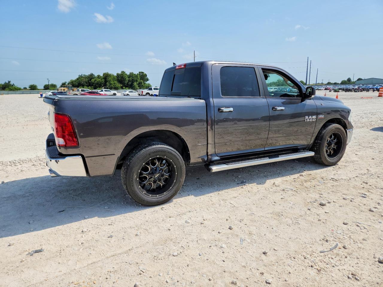 2016 Dodge RAM 1500 SLT