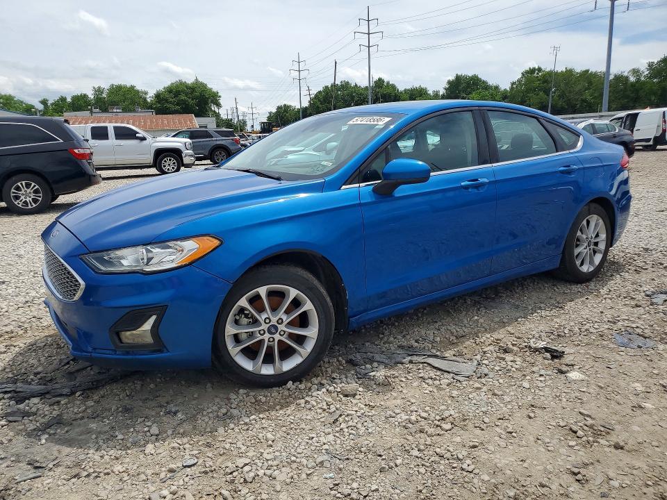 2020 Ford Fusion se