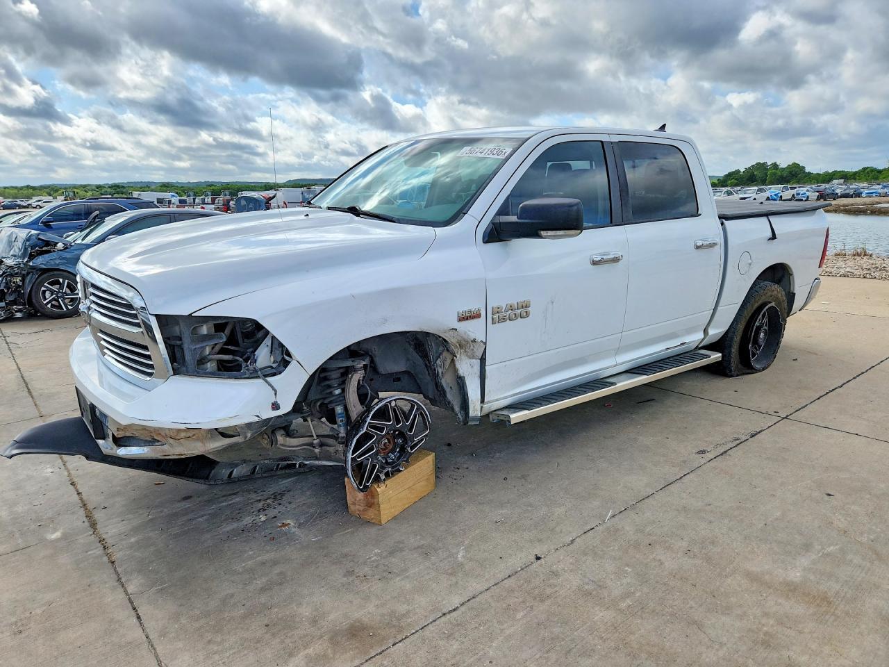 2015 Dodge RAM 1500 SLT
