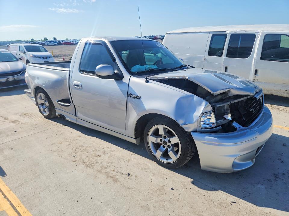 2002 Ford F150 SVT Lightning