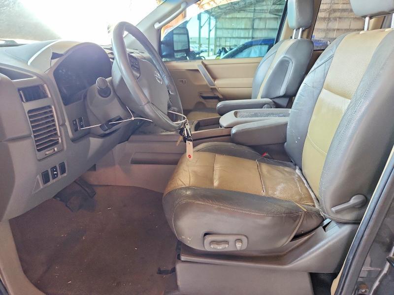 2004 Nissan Titan XE