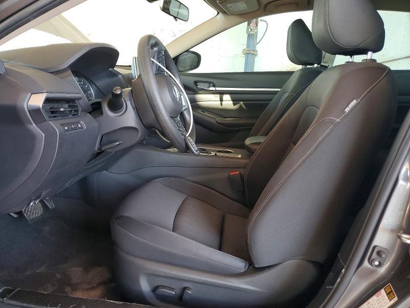 2022 Nissan Altima sv