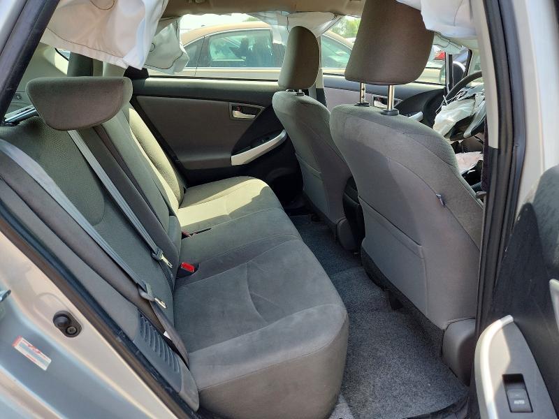 2015 Toyota Prius two