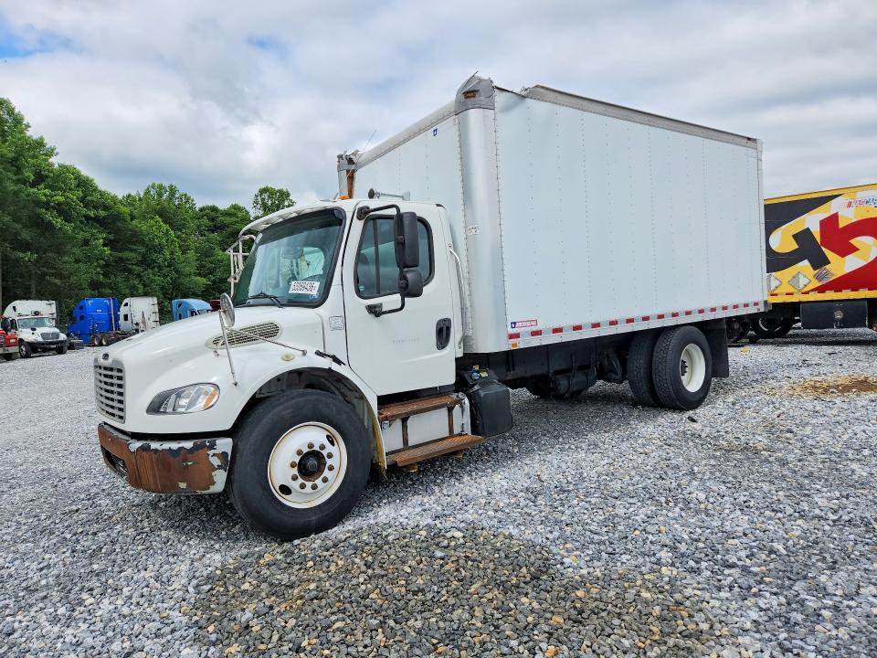 2015 Freightliner M2 106 MED-BOX Truck
