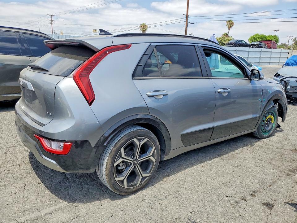 2023 KIA Niro ex