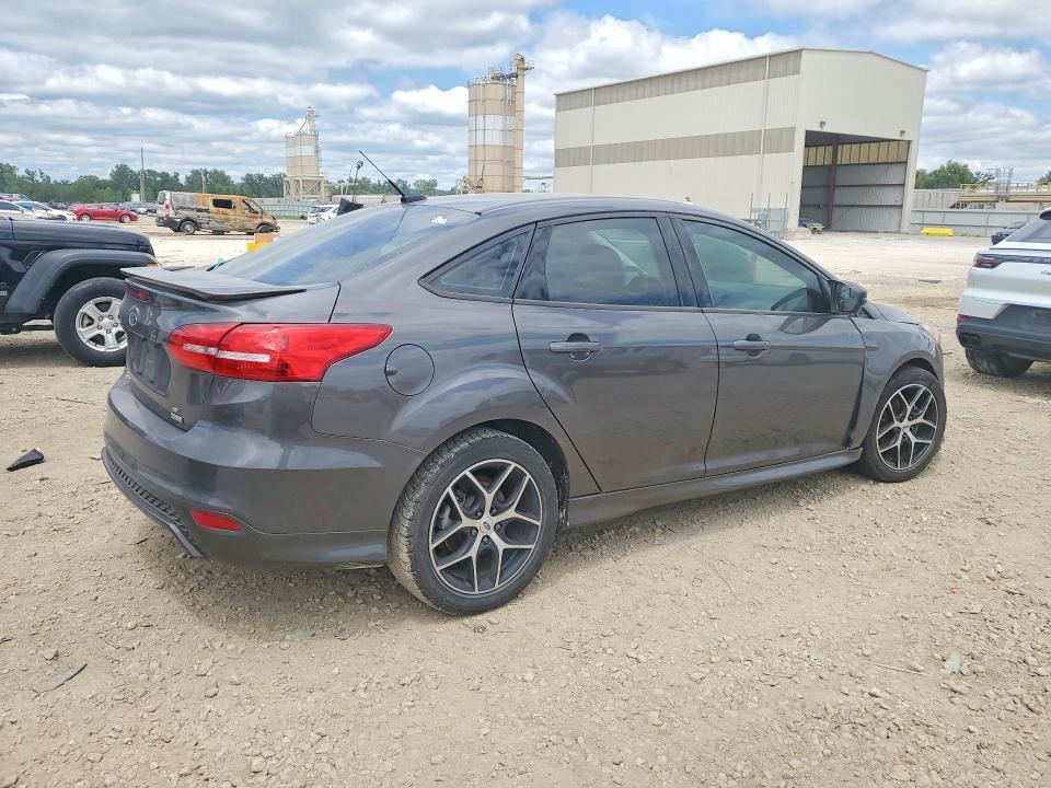 2015 Ford Focus se