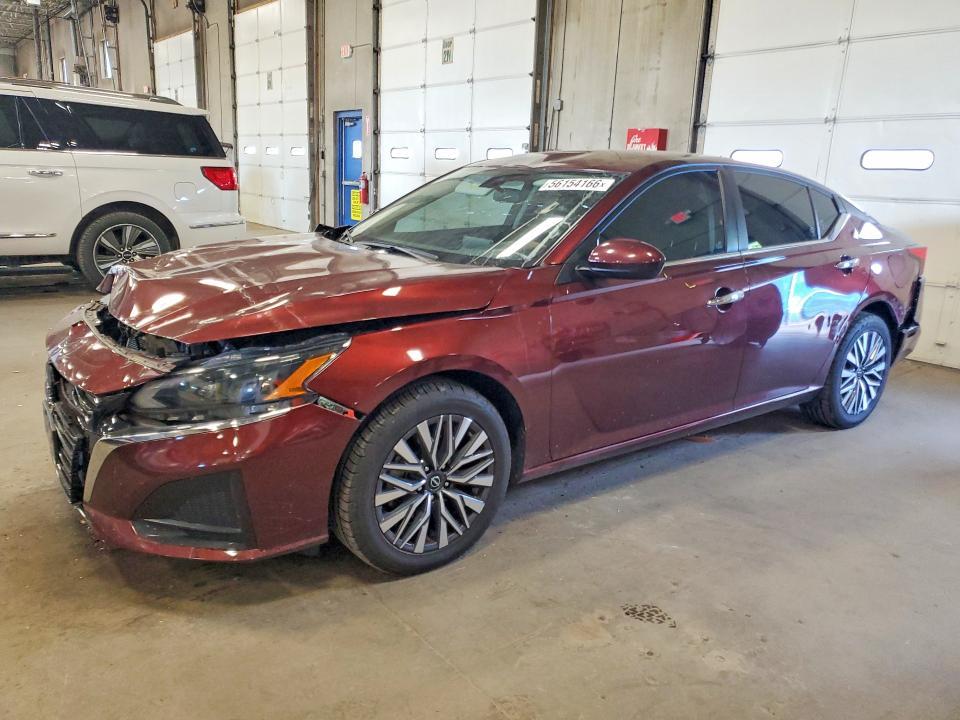 2023 Nissan Altima sv
