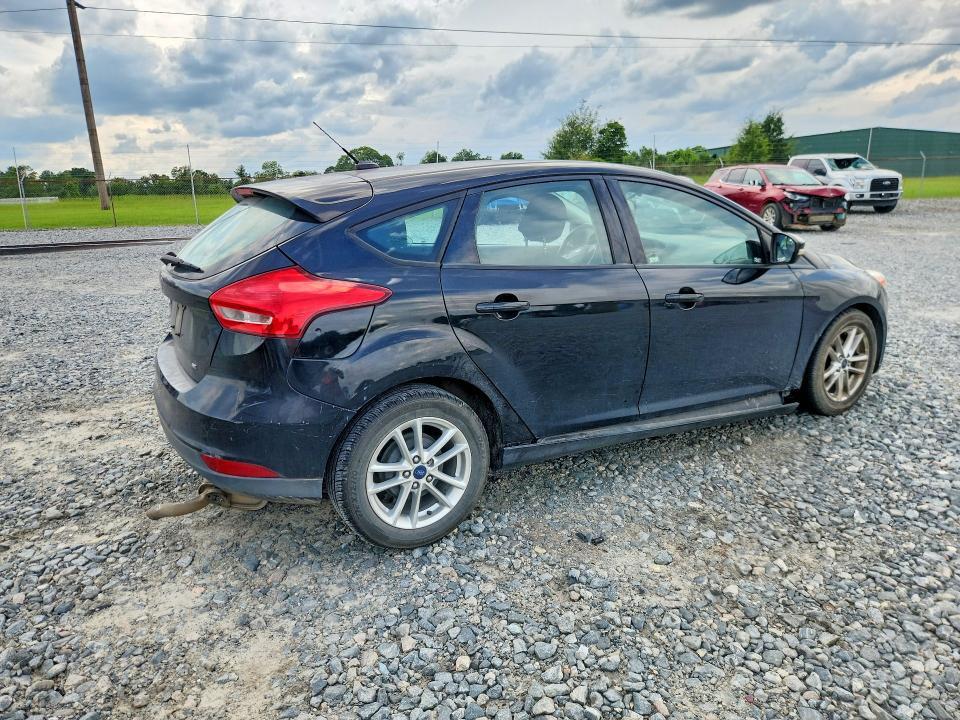 2016 Ford Focus se