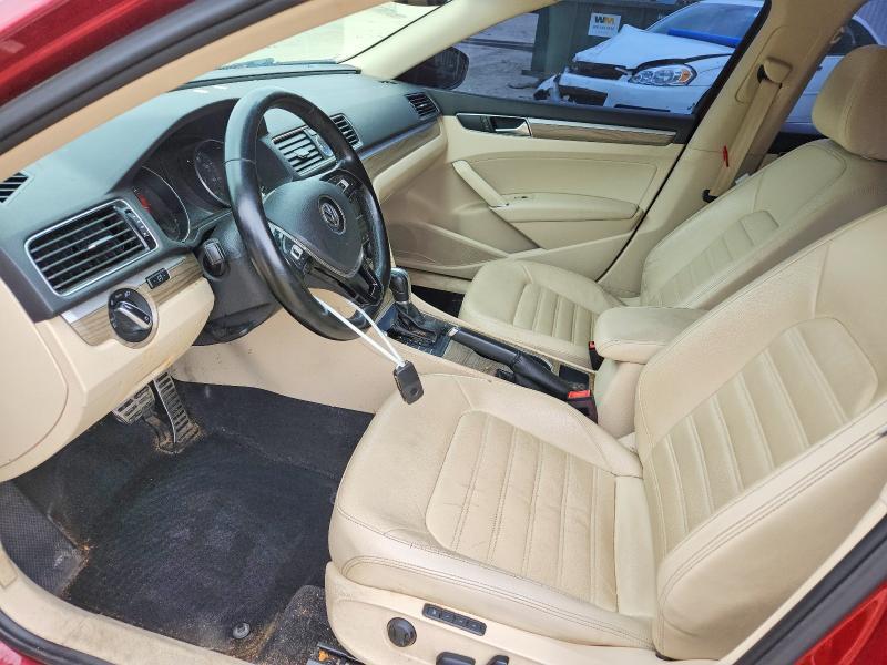2017 Volkswagen Passat sel Premium