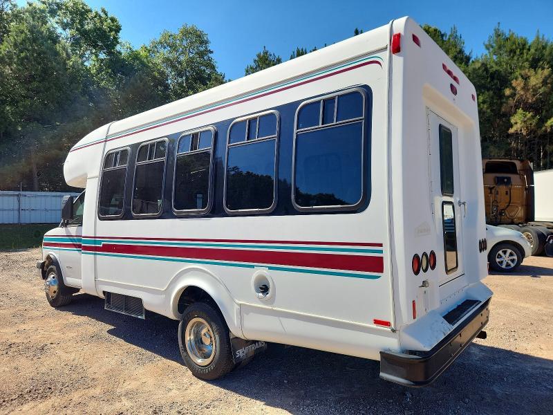 2012 Chev Express CA