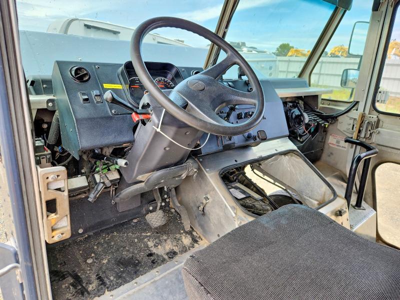 2021 Freightliner Chassis M Line WALK-IN Van