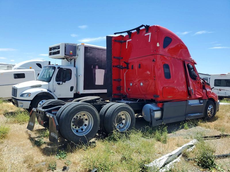 2025 Freightliner Cascadia 126 Semi Truck