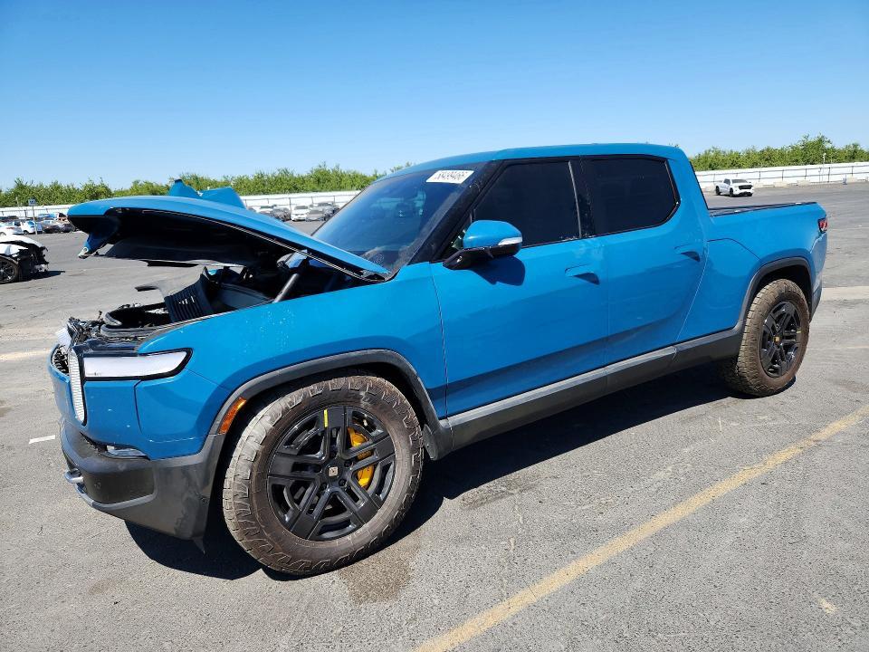2022 Rivian R1T Adventure