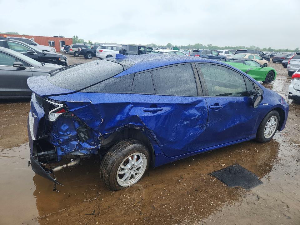 2016 Toyota Prius two