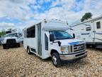 2017 Ford Econoline E450 Super Duty Cutaway Van