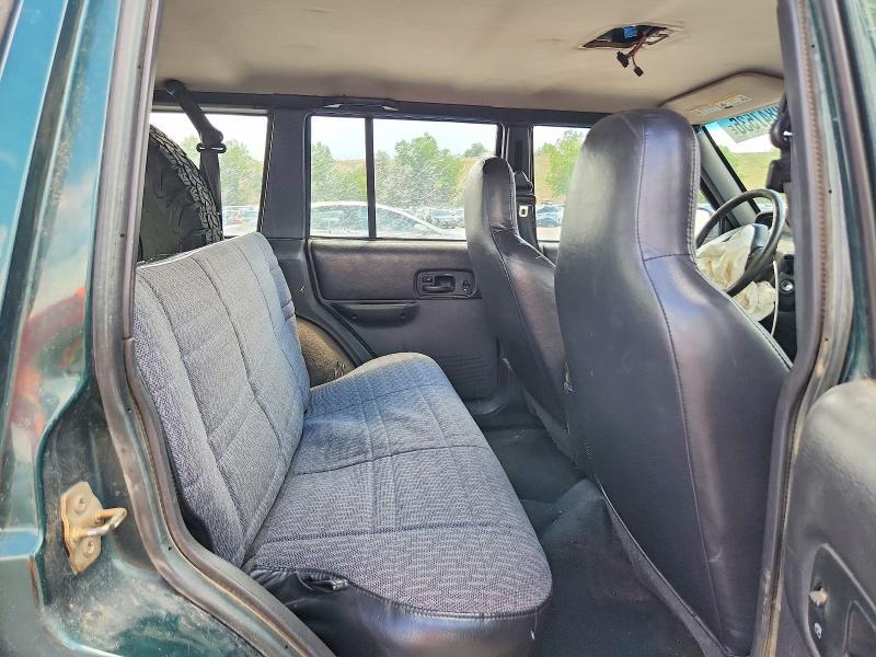 2001 Jeep Cherokee Sport