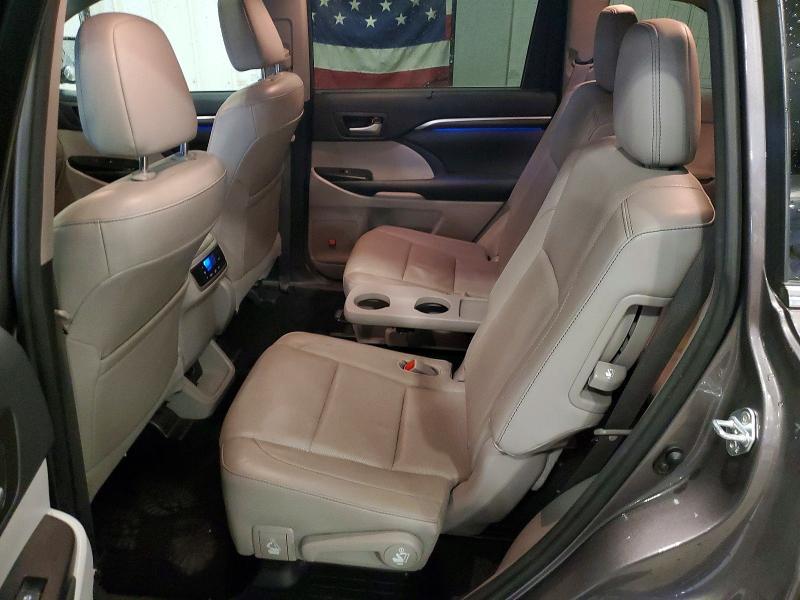 2016 Toyota Highlander Limited