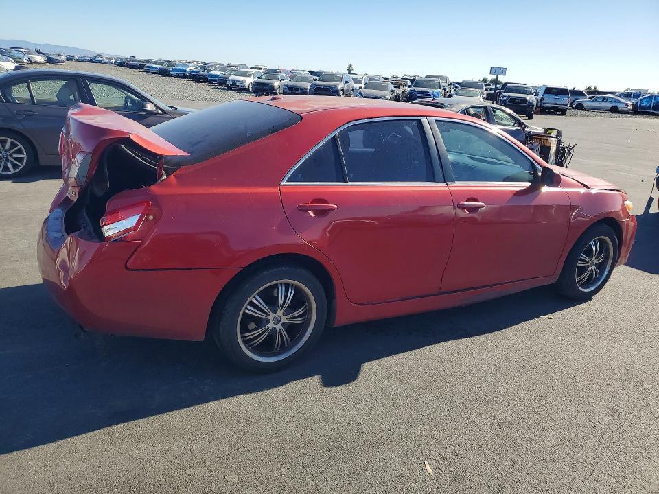 2011 Toyota Camry le