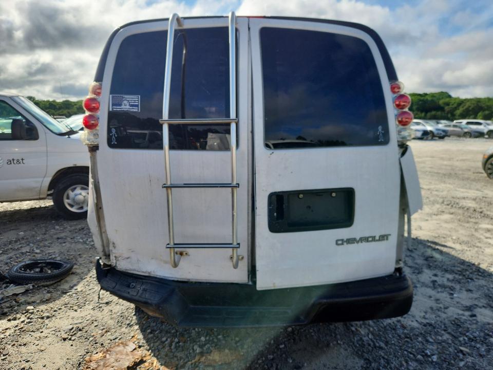 2006 Chevrolet Express G2500