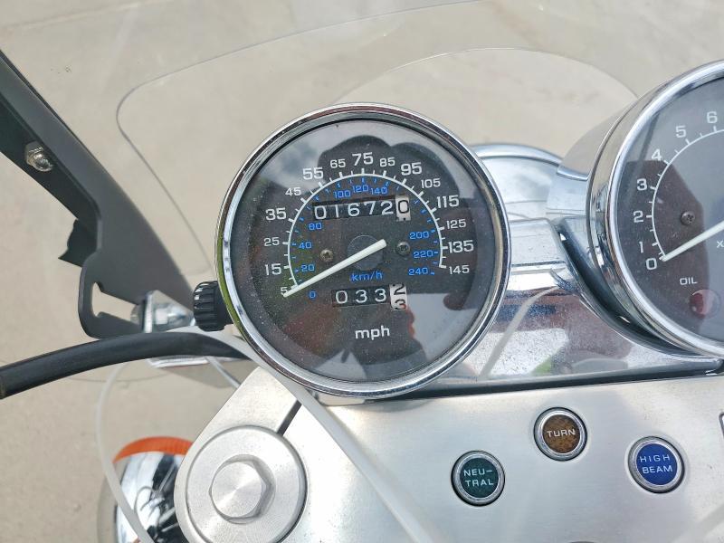 2001 Honda VF750 C