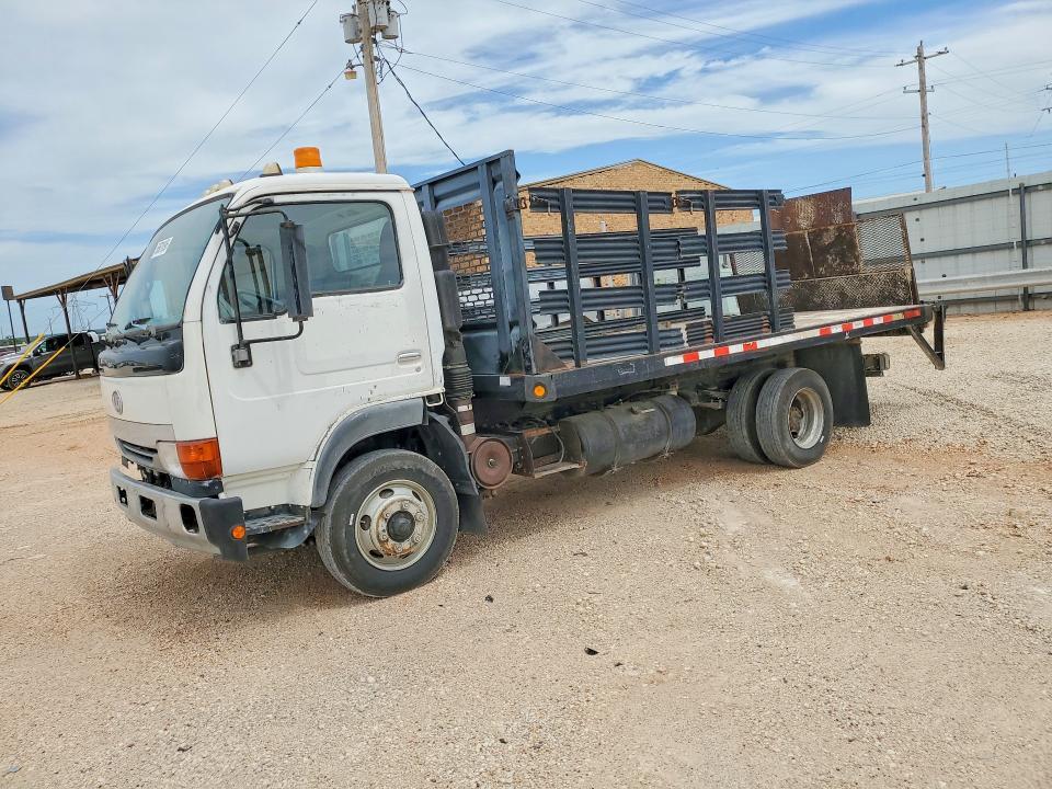 1999 Nissan Diesel UD1800 CS