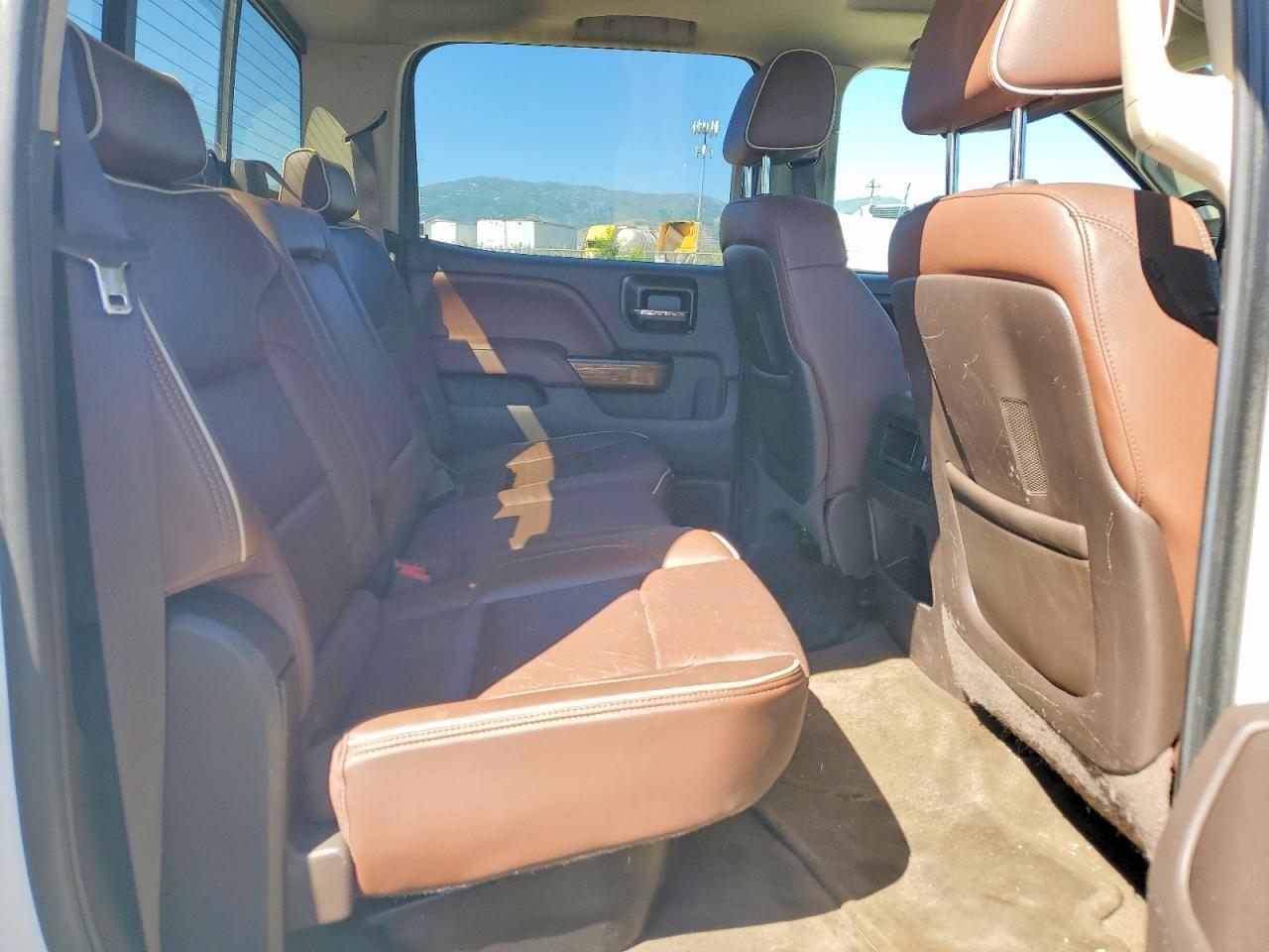 2015 Chevrolet Silverado K3500 High Country