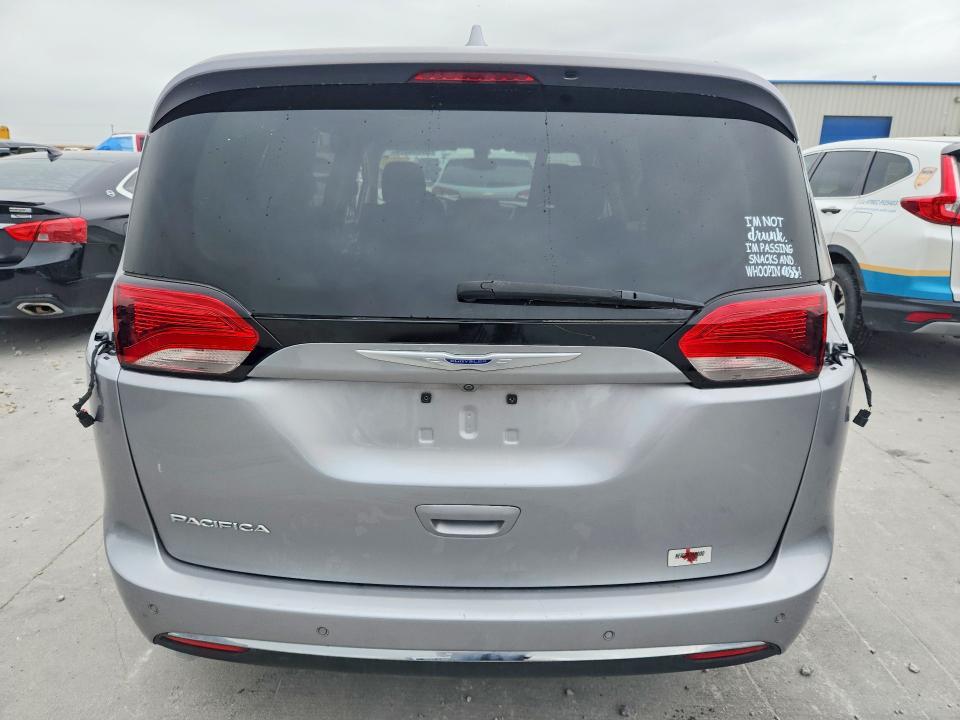 2018 Chrysler Pacifica Touring Plus