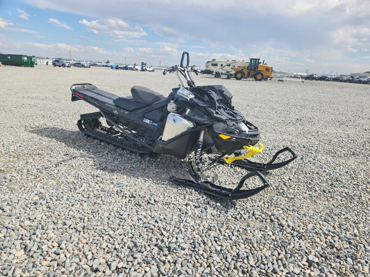 2019 Bombardier Snowmobile