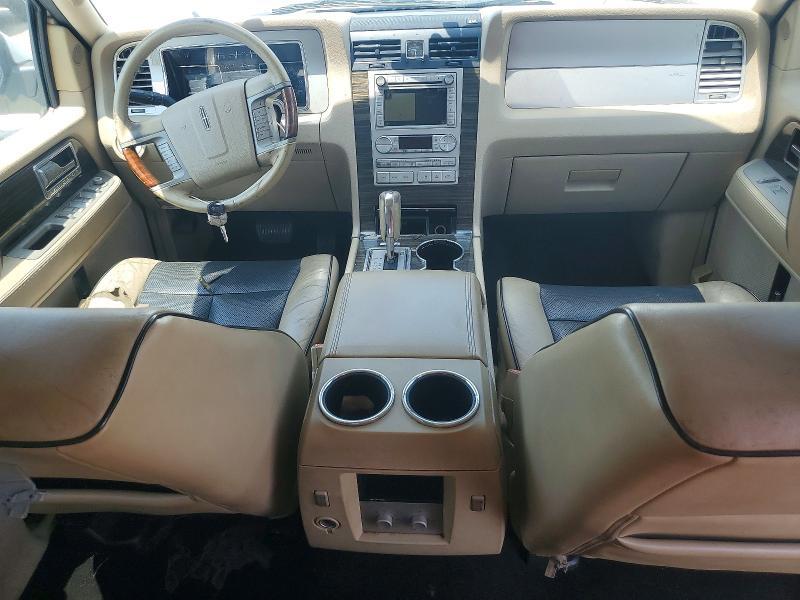2009 Lincoln Navigator