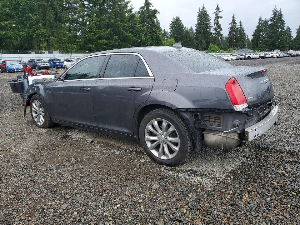 2017 Chrysler 300 Limited