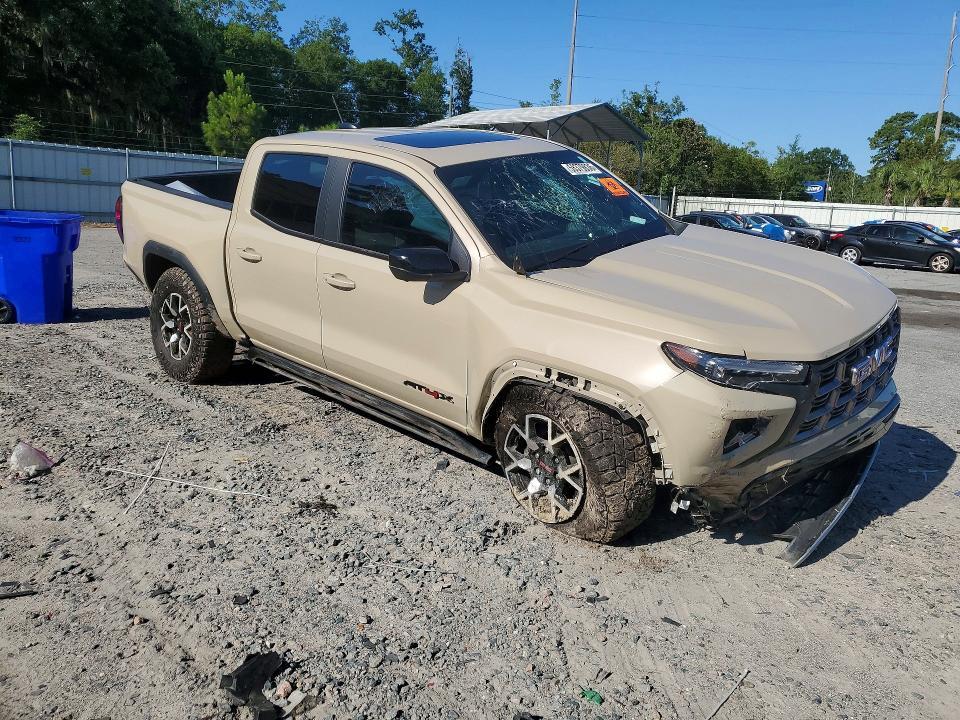 2024 GMC Canyon AT4X