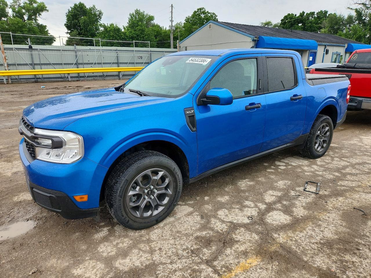 2022 Ford Maverick XL