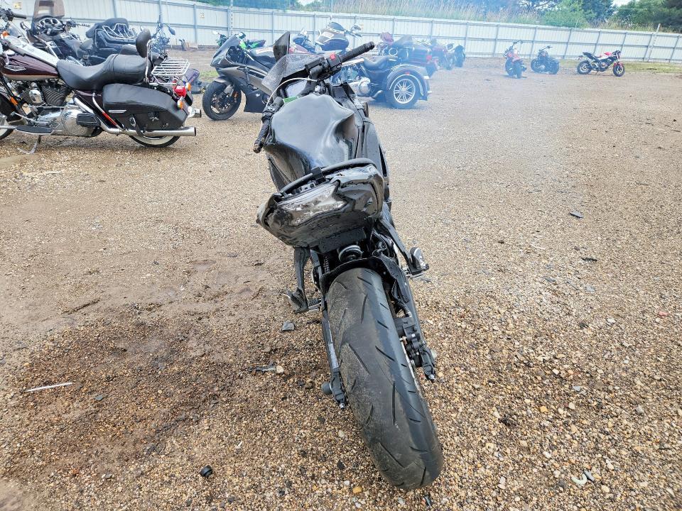2026 Kawasaki EX650 R