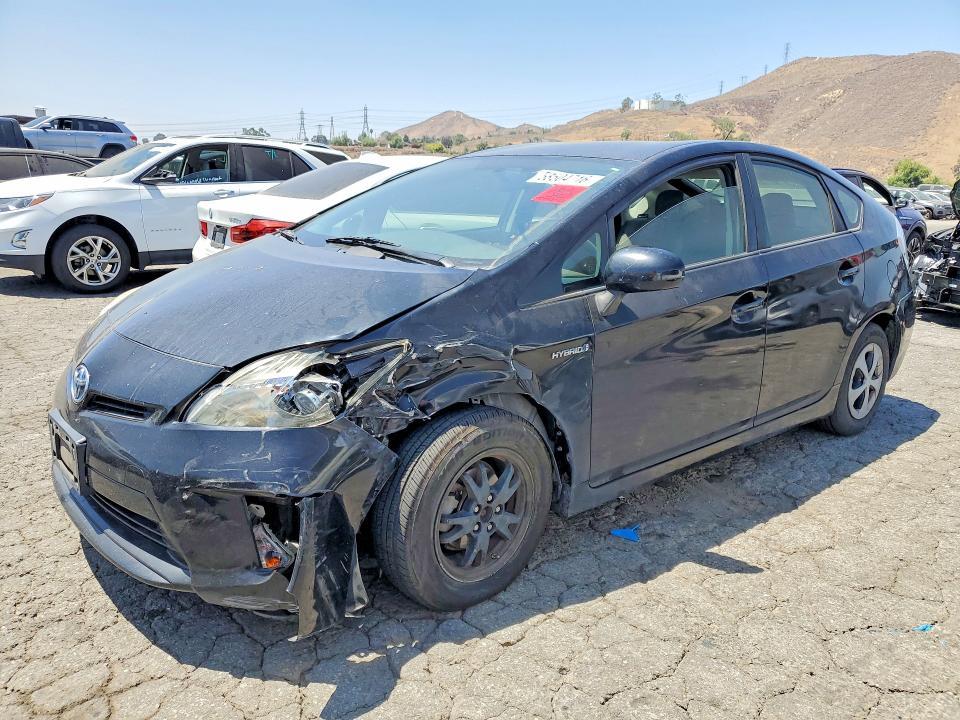 2014 Toyota Prius Three