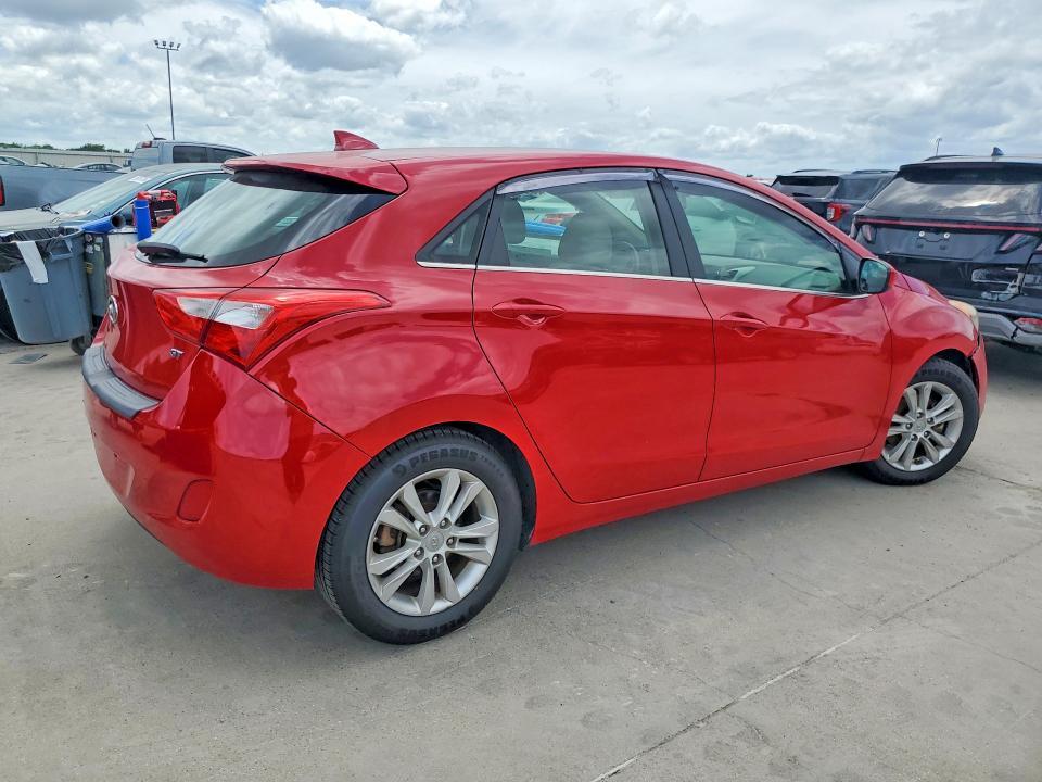 2013 Hyundai Elantra gt Base